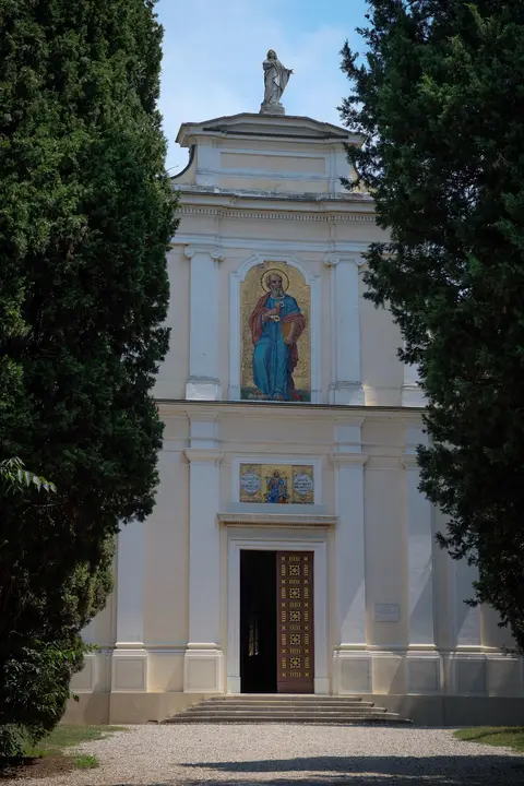 Italy — 09