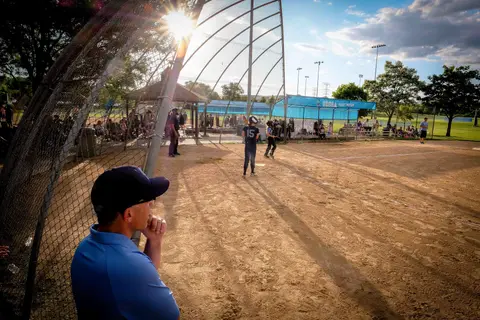 Softball GE — 15