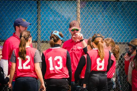 Softball GE — 16